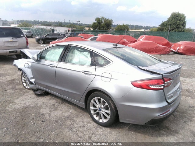 2020 Ford Fusion, VIN: 3FA6P0SU2LR155892
