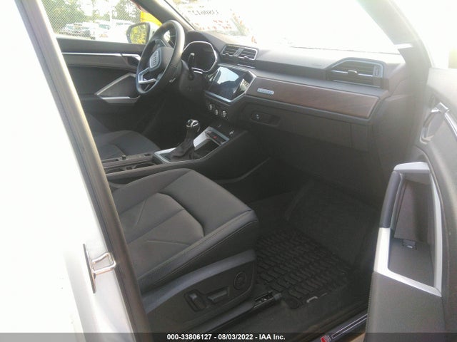 2022 Audi Q3, VIN: WA1EECF33N1005828