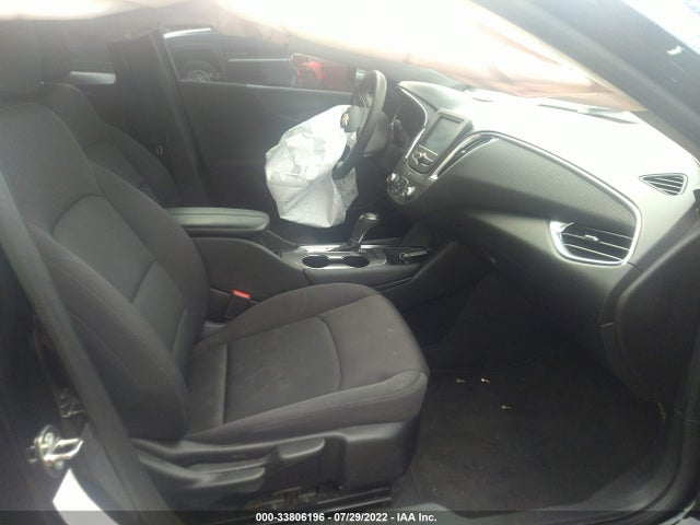 2017 Chevrolet Malibu, VIN: 1G1ZE5STXHF246858