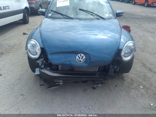 2018 Volkswagen Beetle, VIN: 3VWFD7AT8JM704295