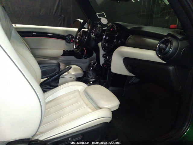 2018 Mini Roadster, VIN: WMWWG9C51J3C82893