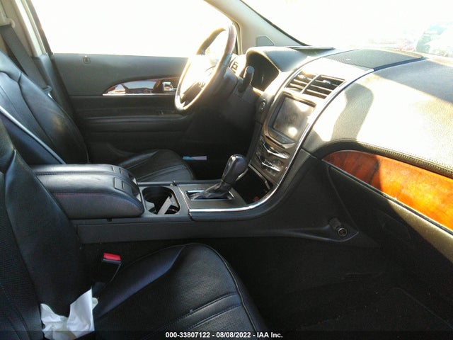 Lincoln MKX 2011 2LMDJ8JKXBBJ22038 Image 5