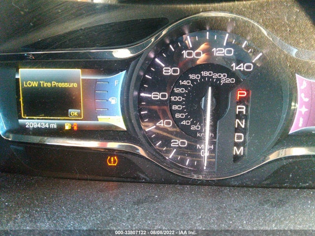 Lincoln MKX 2011 2LMDJ8JKXBBJ22038 Image 7