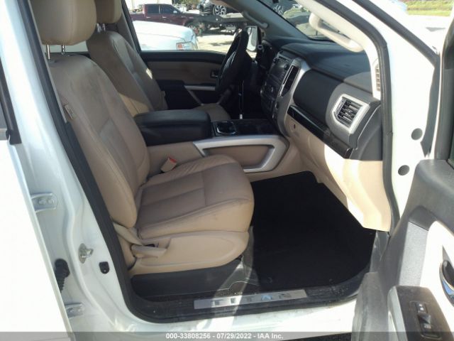 1N6AA1E61HN542708 Nissan TITAN SV