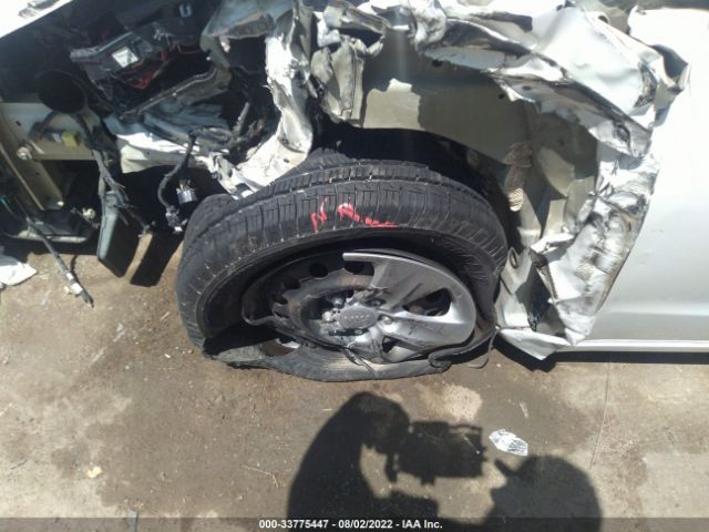3KPFK4A72JE184924 KIA FORTE LX