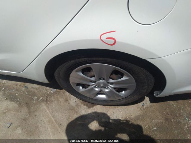 3KPFK4A72JE184924 KIA FORTE LX