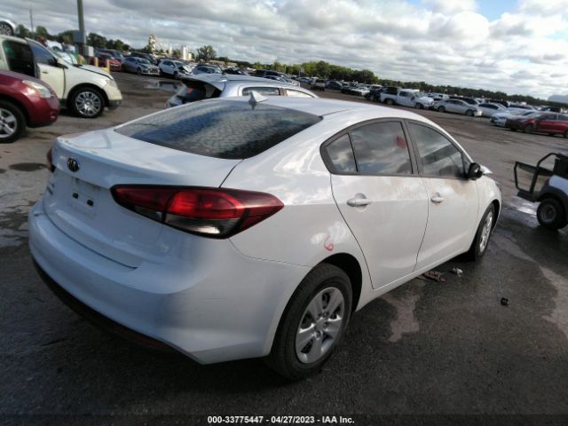 3KPFK4A72JE184924 KIA FORTE LX