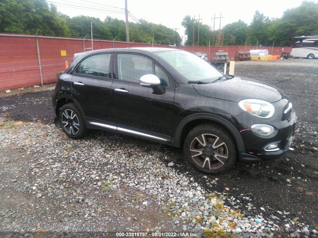 2018 Fiat 500X, VIN: ZFBCFXAB9JP649361