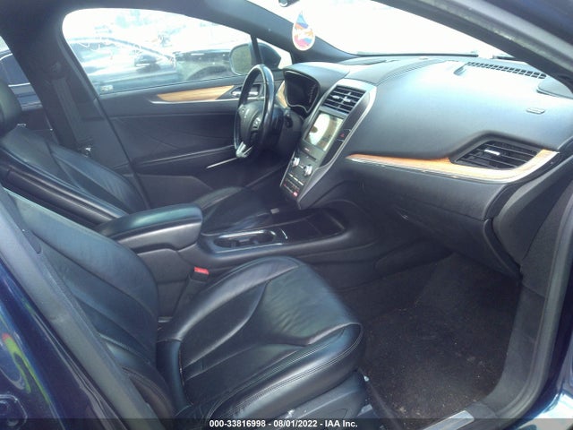 2016 Lincoln MKC, VIN: 5LMCJ2C92GUJ24217