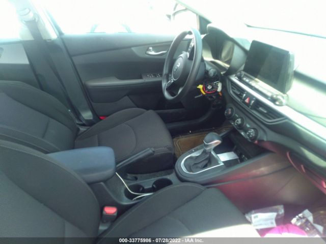 3KPF24AD1ME272289 KIA Forte Lxs