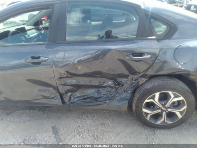 3KPF24AD1ME272289 KIA Forte Lxs