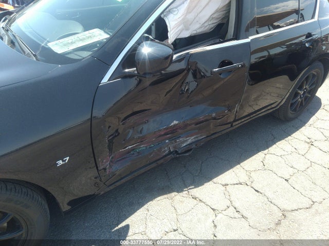 2015 Infiniti Q40, VIN: JN1CV6AP2FM501067