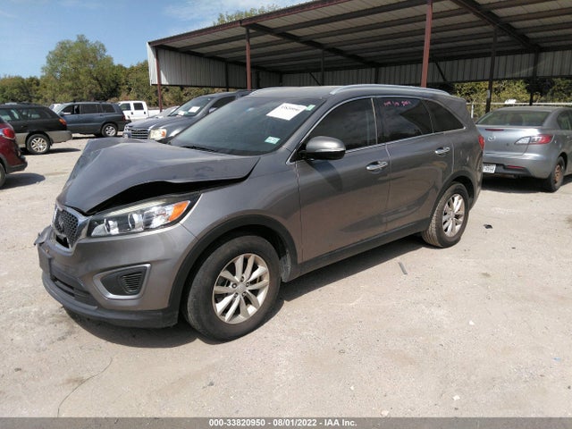 2016 KIA SORENTO LX VIN: 5XYPG4A34GG089313