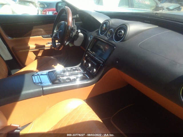 2018 Jaguar XJ, VIN: SAJWA2G79J8W15527
