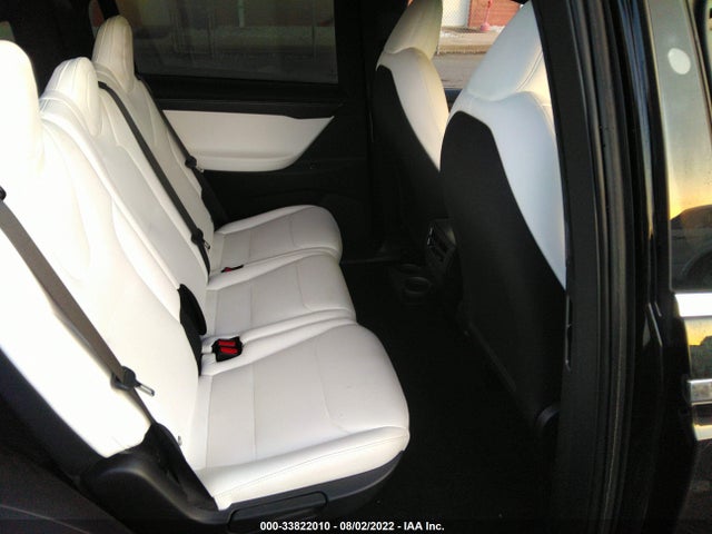 2020 Tesla Model X, VIN: 5YJXCDE46LF299461