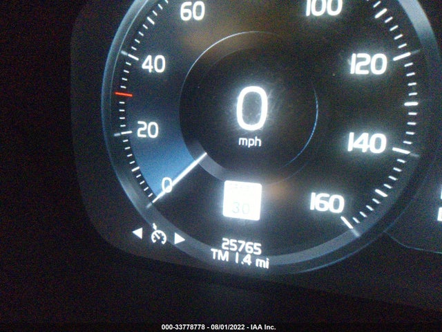 2020 Volvo V60, VIN: YV4102WK7L1037325