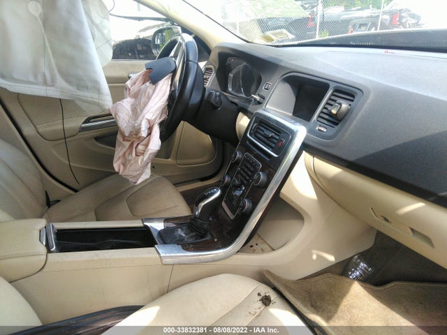 2015 Volvo S60, VIN: YV1612TB8F1305937