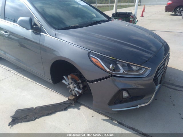 2018 Hyundai Sonata, VIN: 5NPE24AF0JH706304