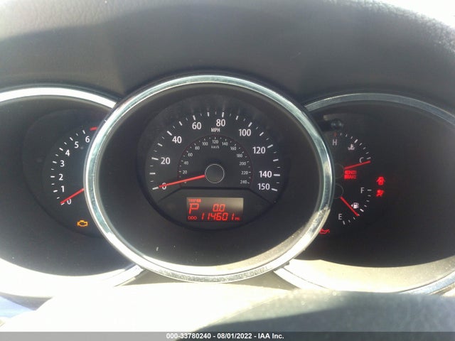 2013 KIA SORENTO LX VIN: 5XYKTDA62DG397785