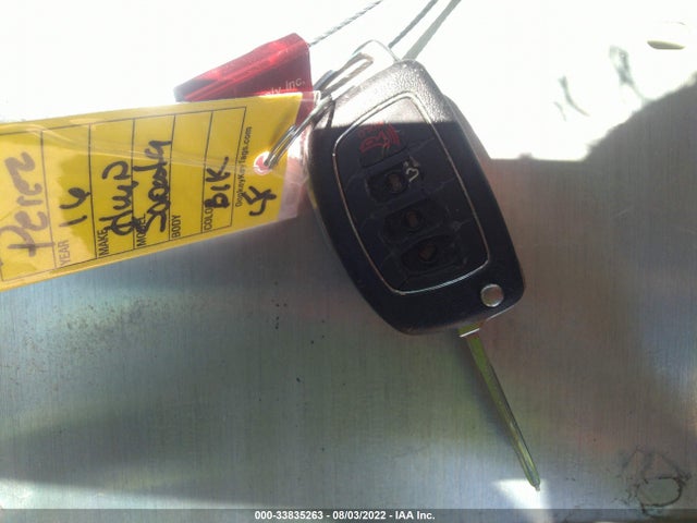 2016 HYUNDAI SONATA 2.4L SE VIN: 5NPE24AFXGH280212