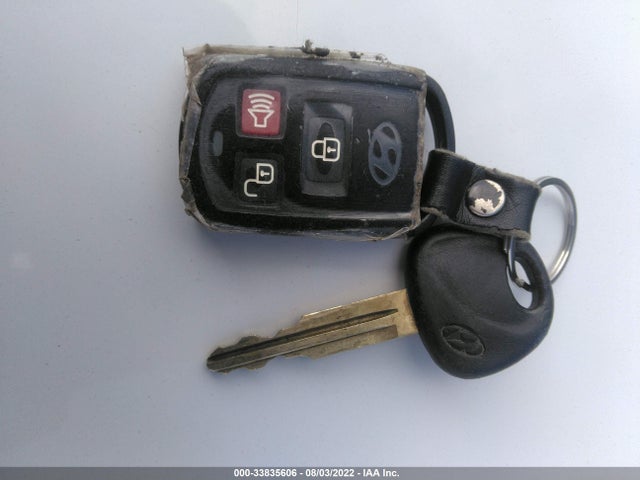 2006 HYUNDAI ELANTRA GLS/LIMITED VIN: KMHDN46DX6U282262