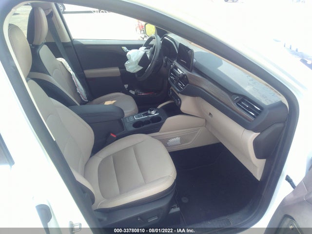 2020 Ford Escape, VIN: 1FMCU0DZ5LUC26277