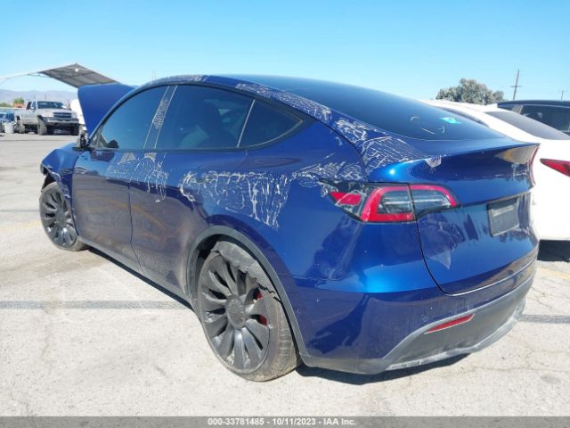 7SAYGDEF7NF488569 Tesla Model Y Performance