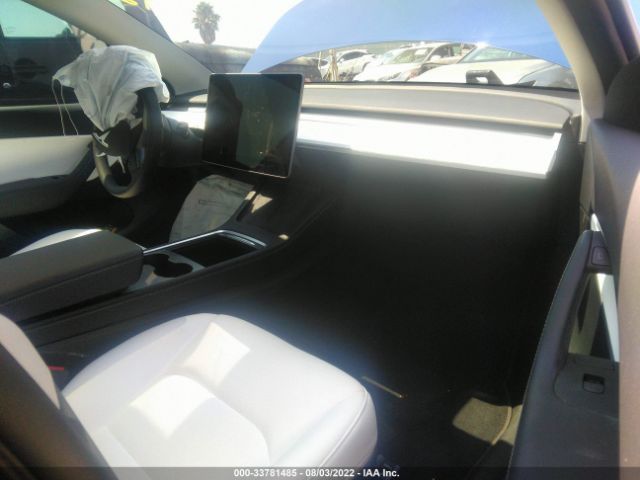 7SAYGDEF7NF488569 Tesla Model Y Performance