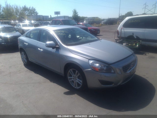 Volvo S60 T5 2013 YV1612FS8D2184765 main image