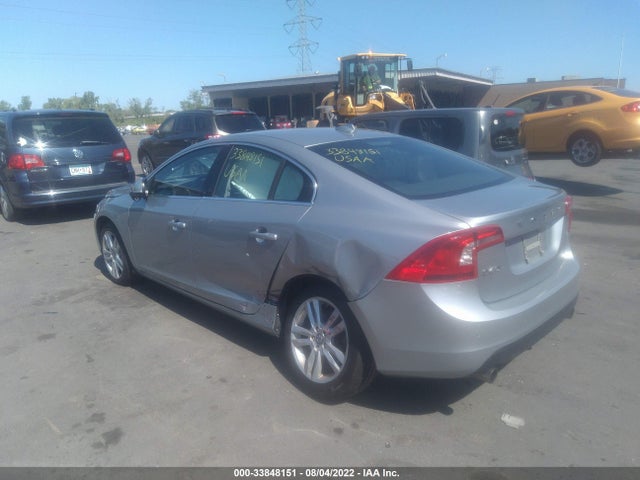 Volvo S60 T5 2013 YV1612FS8D2184765 Image 4