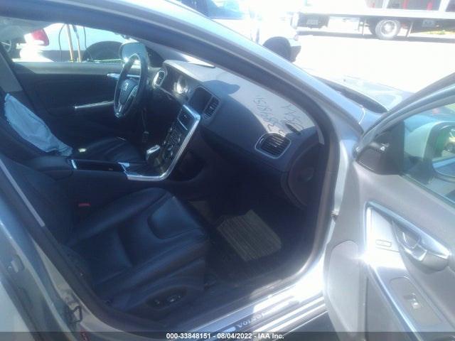 Volvo S60 T5 2013 YV1612FS8D2184765 Image 6