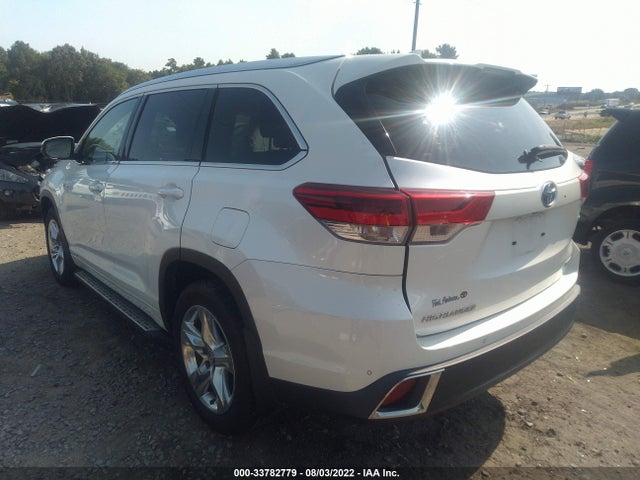 2017 Toyota Highlander, VIN: 5TDDGRFHXHS024491
