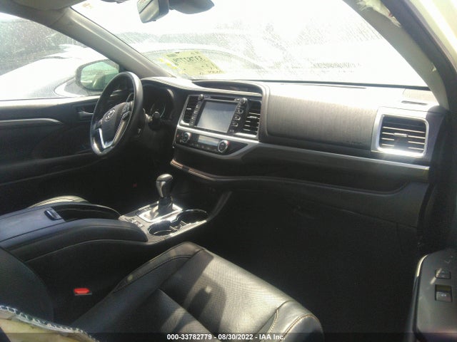 2017 Toyota Highlander, VIN: 5TDDGRFHXHS024491