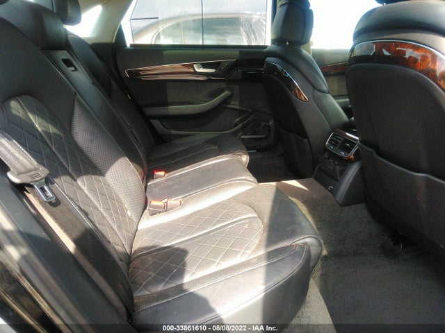 2017 Audi A8, VIN: WAU43AFDXHN005677