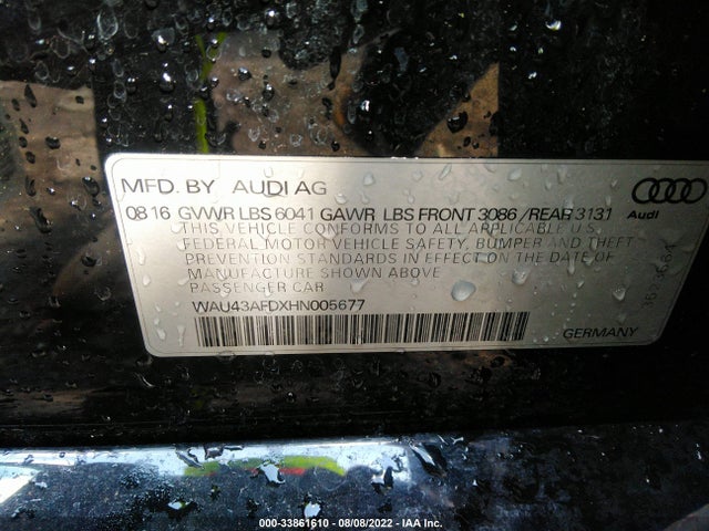 2017 Audi A8, VIN: WAU43AFDXHN005677