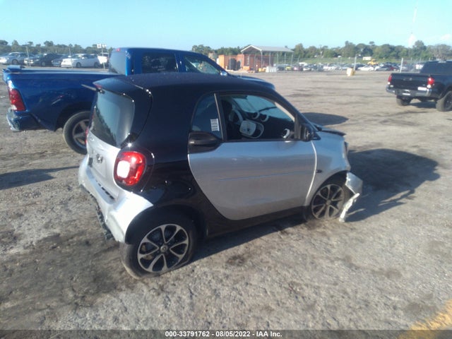 2016 Smart Fortwo, VIN: WMEFJ5DA1GK051269