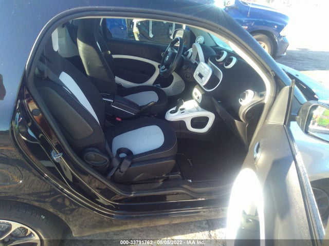 2016 Smart Fortwo, VIN: WMEFJ5DA1GK051269