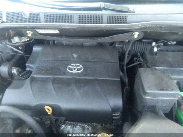 2014 TOYOTA SIENNA LE V6 8 PASSENGER VIN: 5TDKK3DC8ES483010
