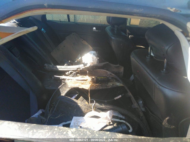 Cadillac STS 2005 1G6DW677450179126 Image 8