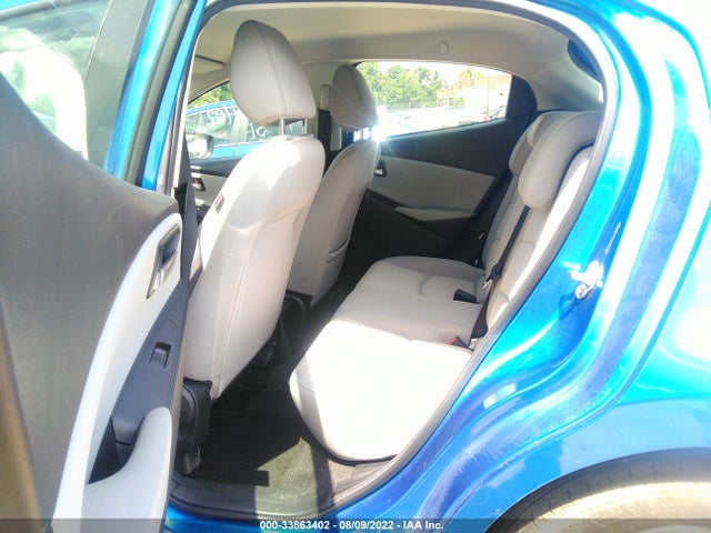 Toyota YARIS LE 2020 3MYDLBJV0LY709828 Image 8