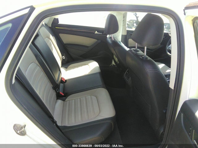1VWBT7A38FC021426 Volkswagen Passat 1.8t Sport