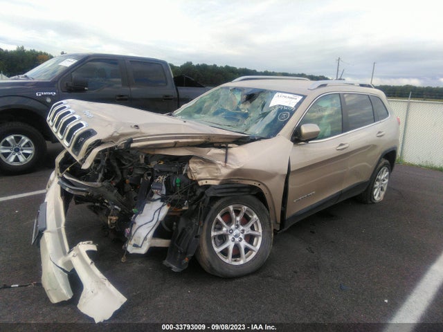 1C4PJLCB4EW299121 Jeep Cherokee Latitude