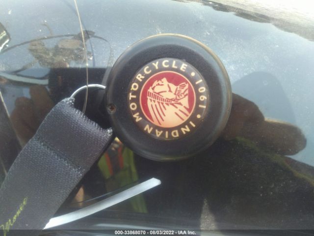 2016 INDIAN MOTORCYCLE CO. CHIEFTAIN 56KTCAAA4G3335413 Photo 10