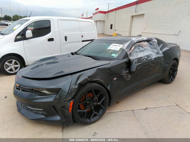 Chevrolet Camaro 2lt 2017 1G1FD1RS7H0156713 Image 2
