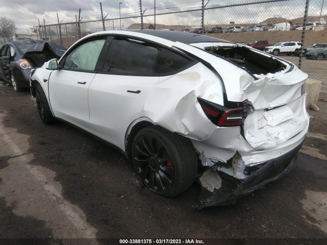 Tesla Model Y Performance 2022 7SAYGDEF9NF404784 Image 3