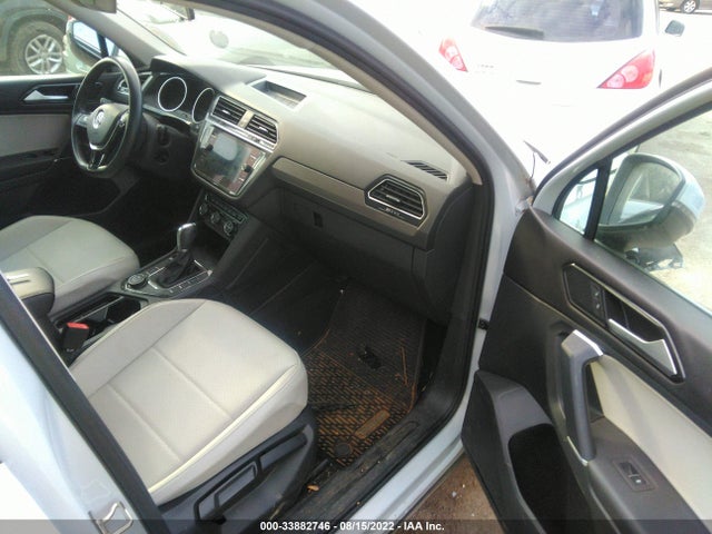 3VV2B7AX1JM053944 Volkswagen Tiguan Sel/se