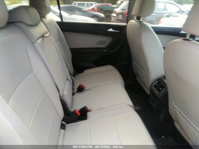 3VV2B7AX1JM053944 Volkswagen Tiguan Sel/se