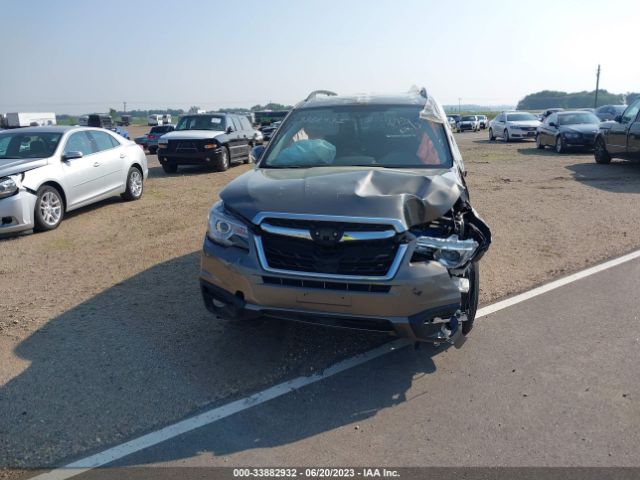 JF2SJAWCXJH545866 Subaru Forester Touring