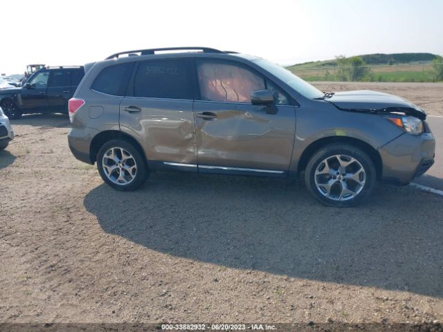 JF2SJAWCXJH545866 Subaru Forester Touring