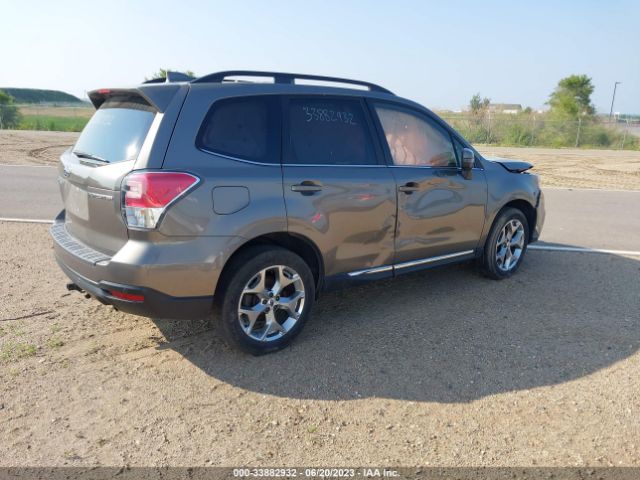 JF2SJAWCXJH545866 Subaru Forester Touring